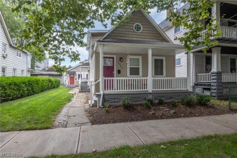 2584 W 11th Street Cleveland OH 44113