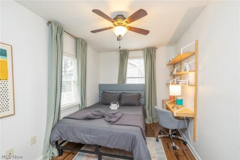 2584 W 11th Street Cleveland OH 44113