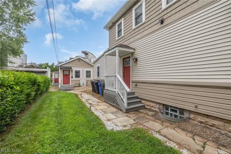 2584 W 11th Street Cleveland OH 44113