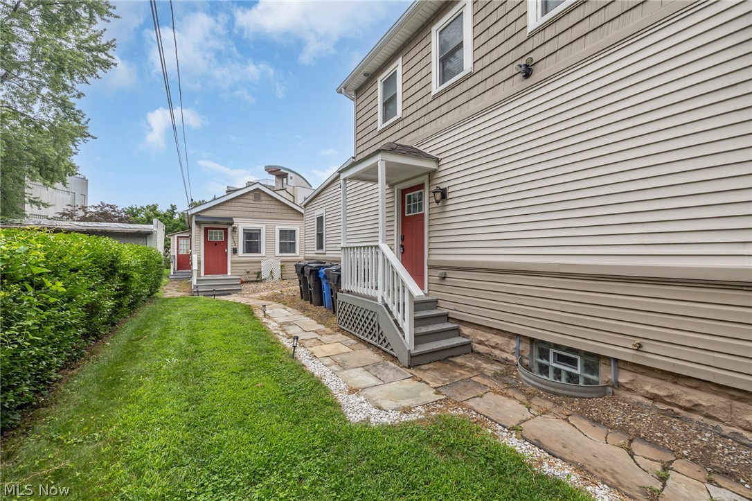 2584 W 11th Street Cleveland OH 44113