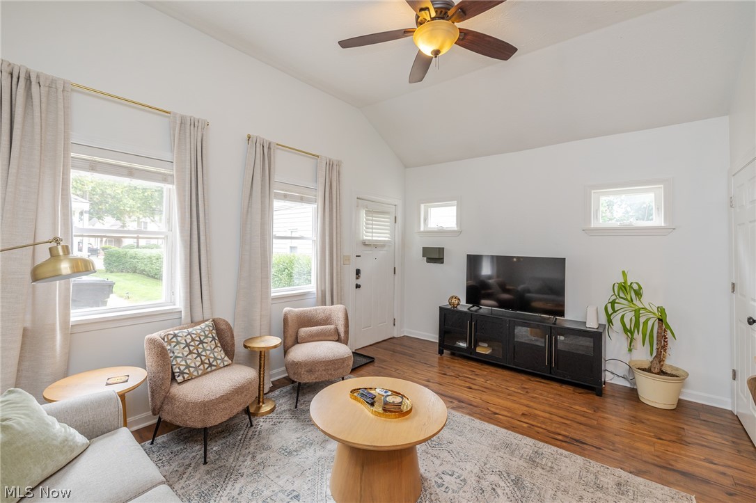 2584 W 11th Street Cleveland OH 44113