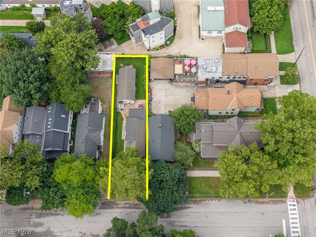 2584 W 11th Street Cleveland OH 44113