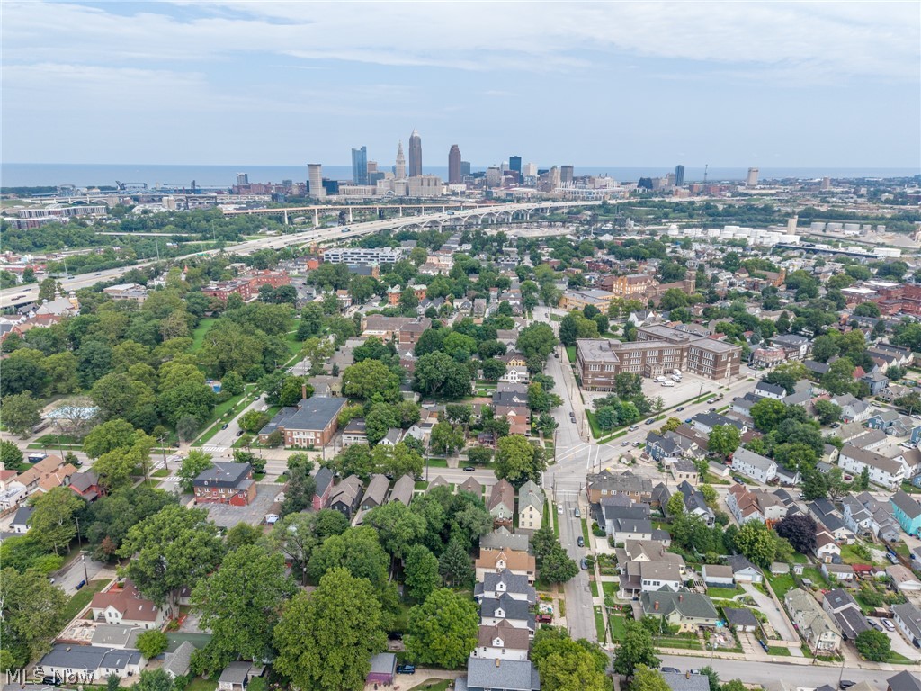 2584 W 11th Street Cleveland OH 44113