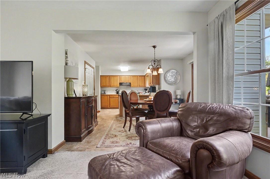 1031 Applegrove Street NW North Canton OH 44720