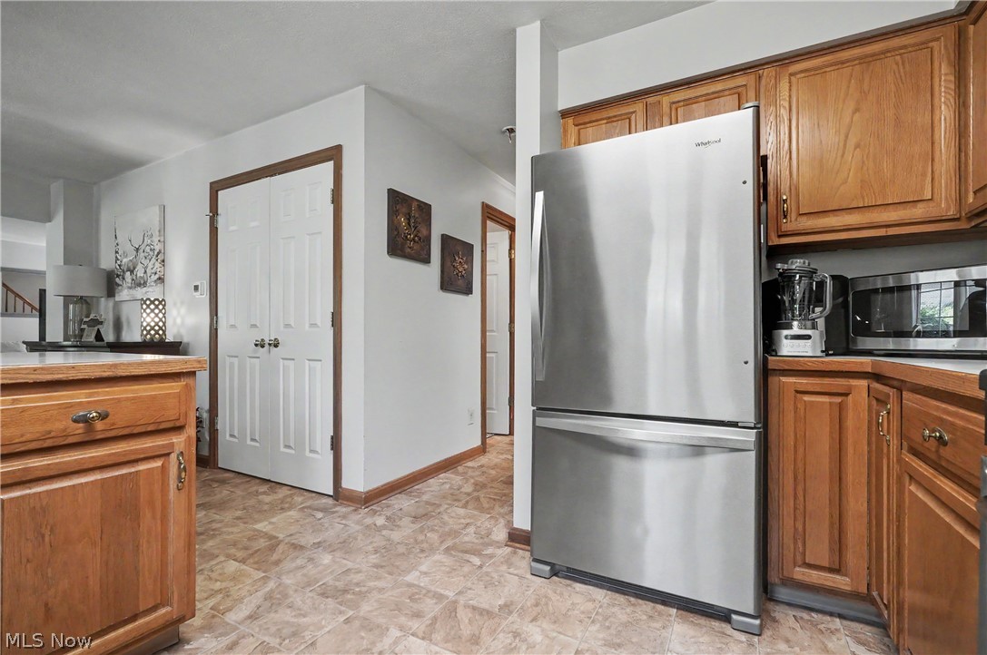 1031 Applegrove Street NW North Canton OH 44720