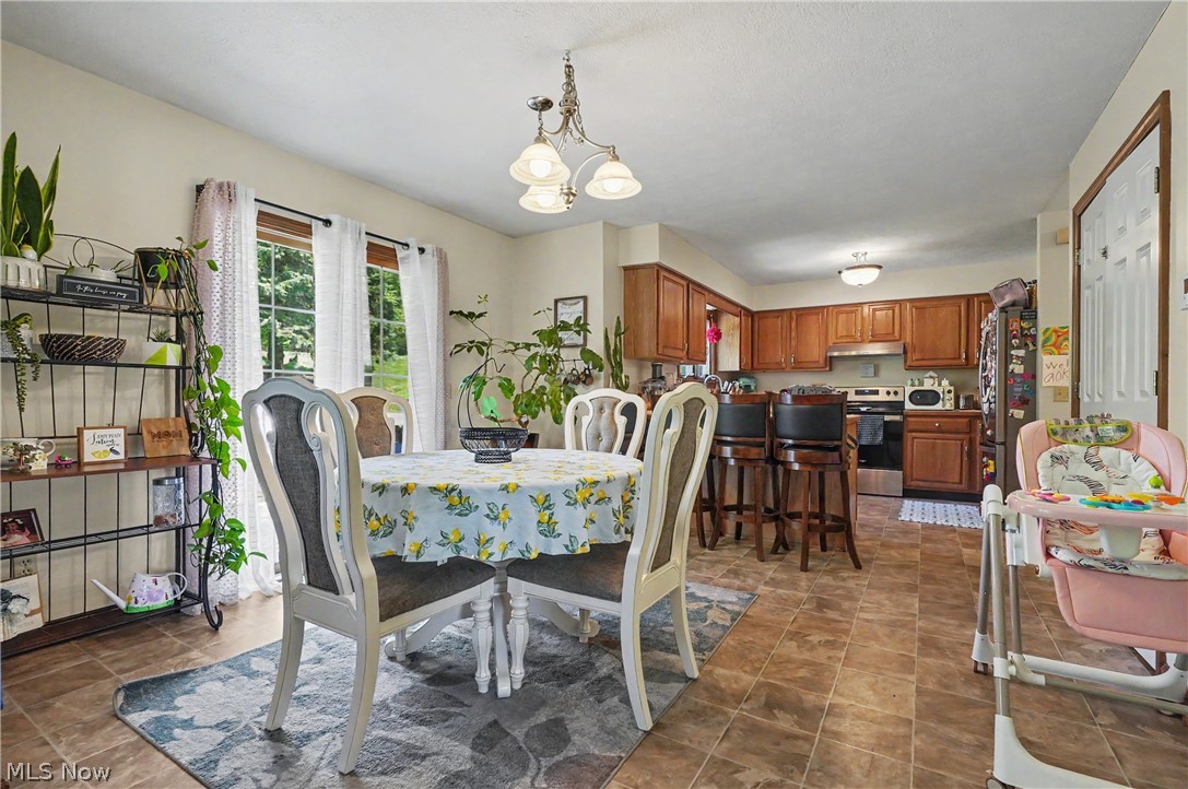 1031 Applegrove Street NW North Canton OH 44720