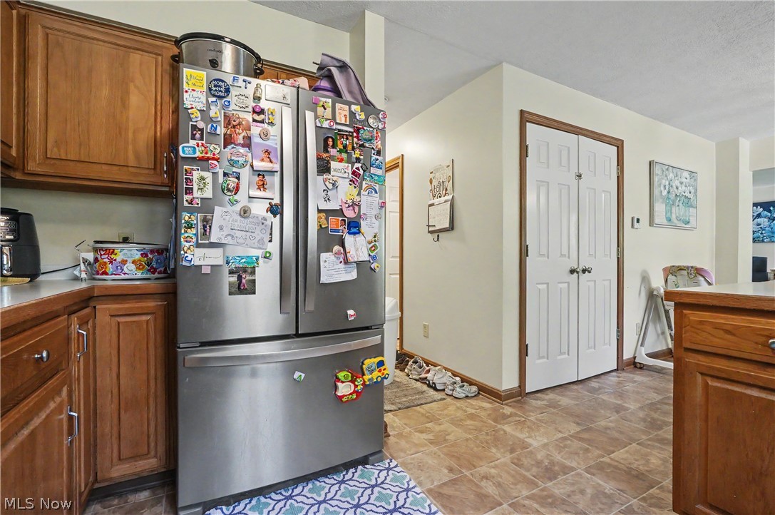 1031 Applegrove Street NW North Canton OH 44720