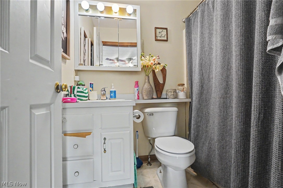 1031 Applegrove Street NW North Canton OH 44720