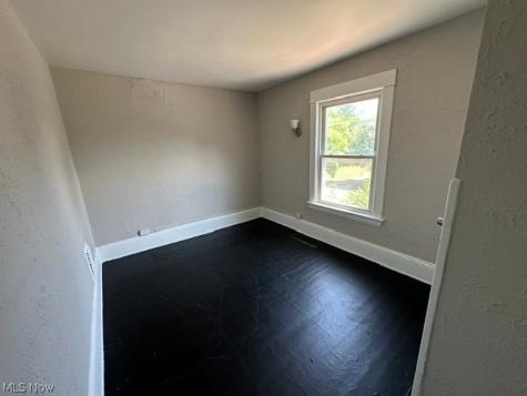 884 E 150th Street Cleveland OH 44110