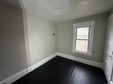 884 E 150th Street Cleveland OH 44110