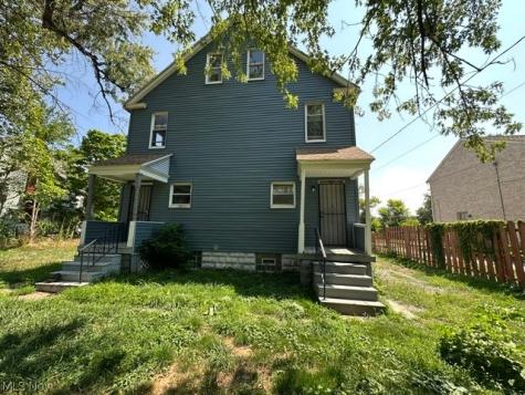884 E 150th Street Cleveland OH 44110