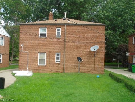 21050 Crystal Avenue Euclid OH 44123