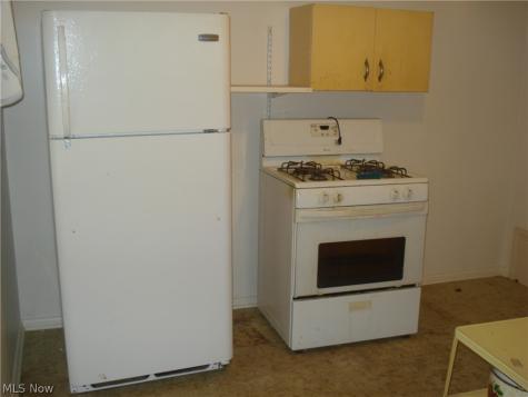 21050 Crystal Avenue Euclid OH 44123