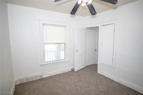 9316 Gibson Avenue Cleveland OH 44105
