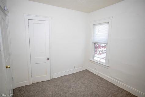 9316 Gibson Avenue Cleveland OH 44105