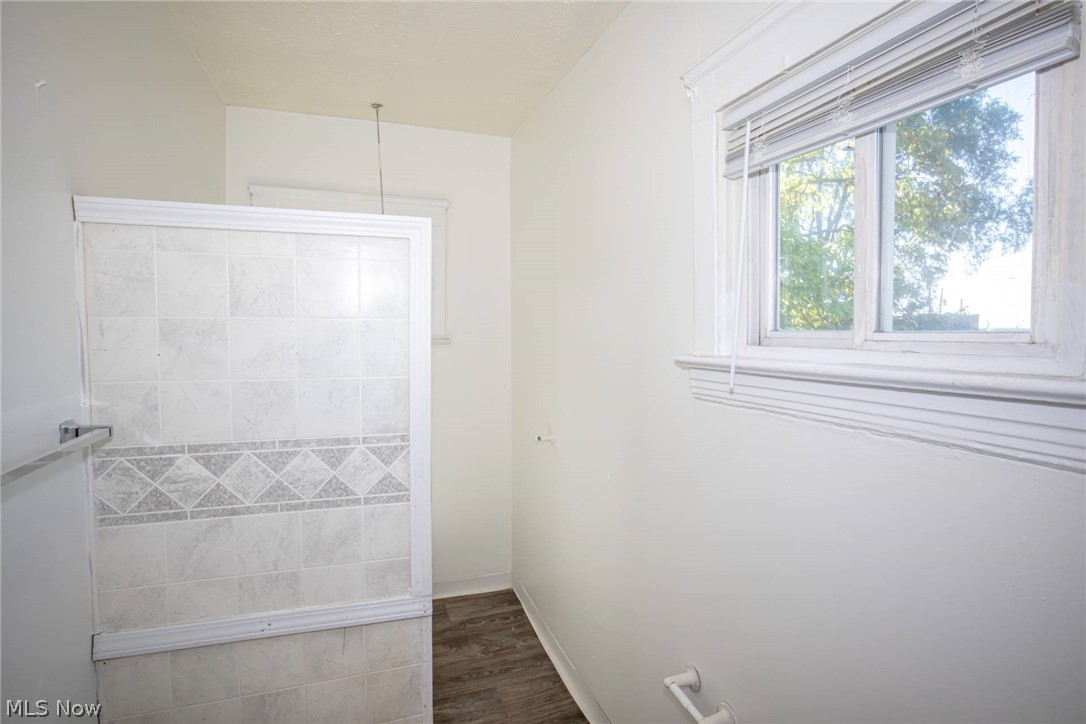9316 Gibson Avenue Cleveland OH 44105