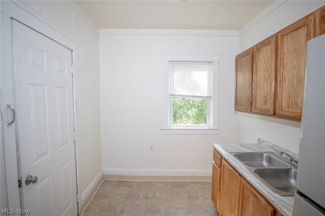 9316 Gibson Avenue Cleveland OH 44105