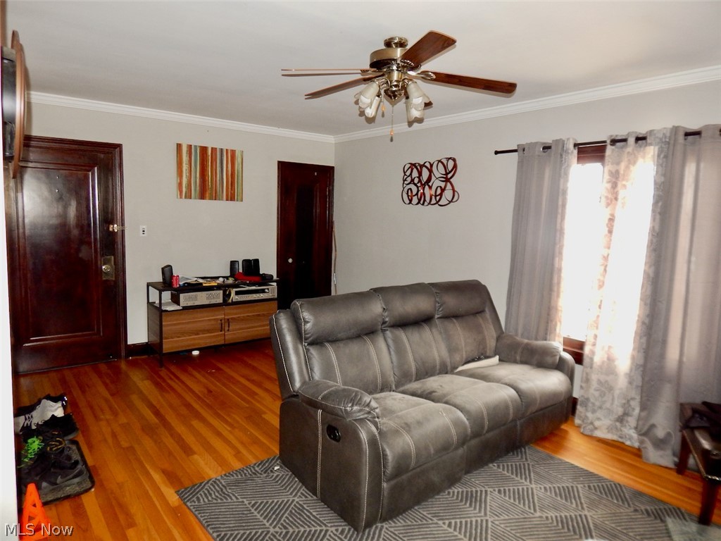 6511 Laverne Avenue Parma OH 44129