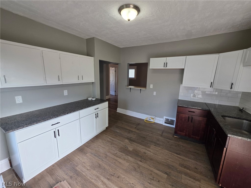 3213 Louisiana Avenue Cleveland OH 44109