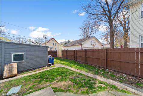 1335 West Boulevard Cleveland OH 44102
