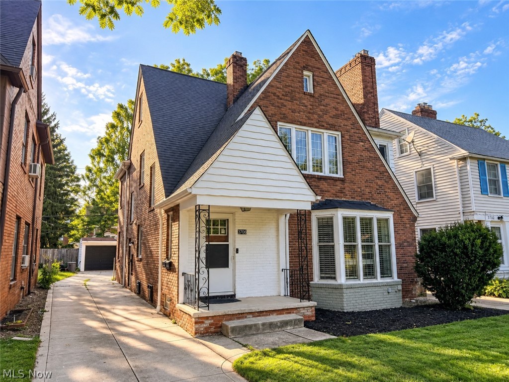 3706 Gridley Road Shaker Heights OH 44122