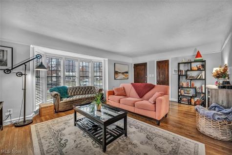 3706 Gridley Road Shaker Heights OH 44122