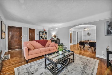 3706 Gridley Road Shaker Heights OH 44122
