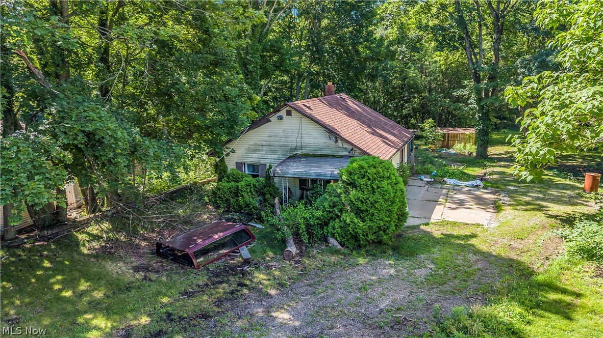 1664 Woods Road Akron OH 44306