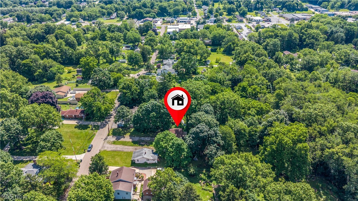 1664 Woods Road Akron OH 44306