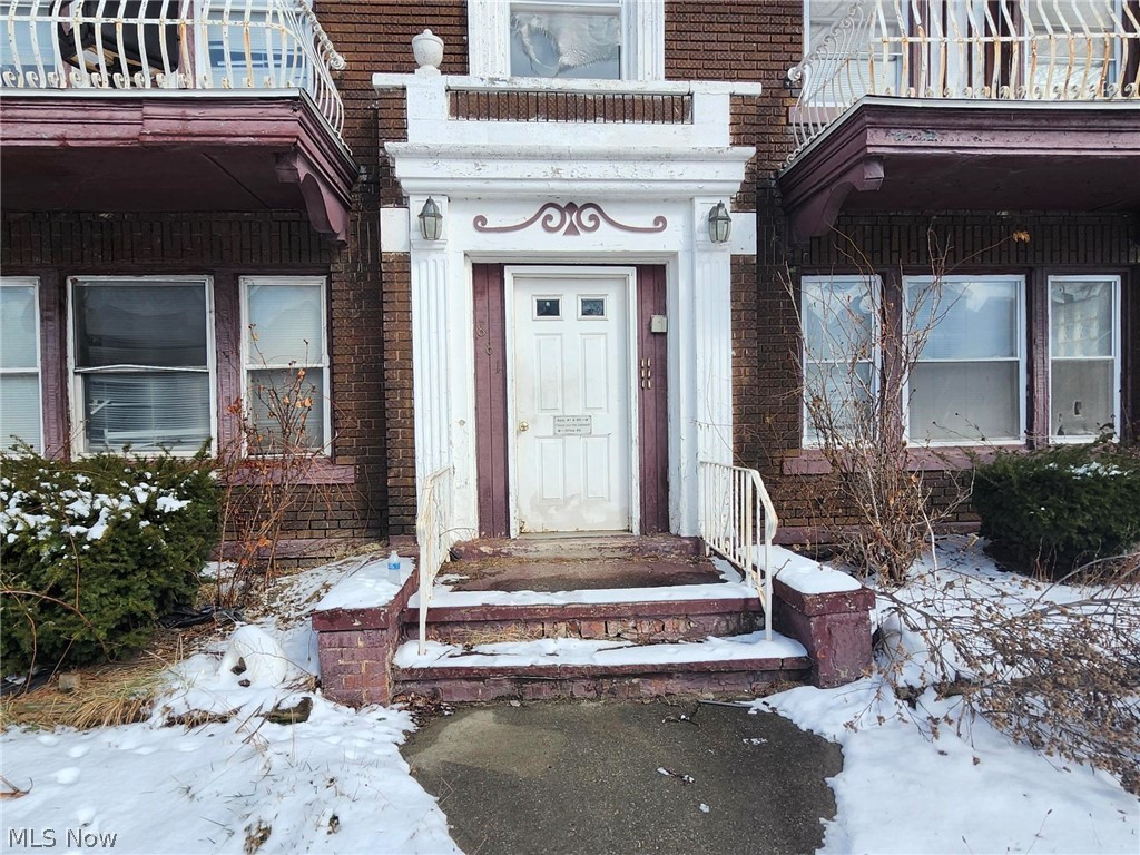 881 Eddy Road Cleveland OH 44108