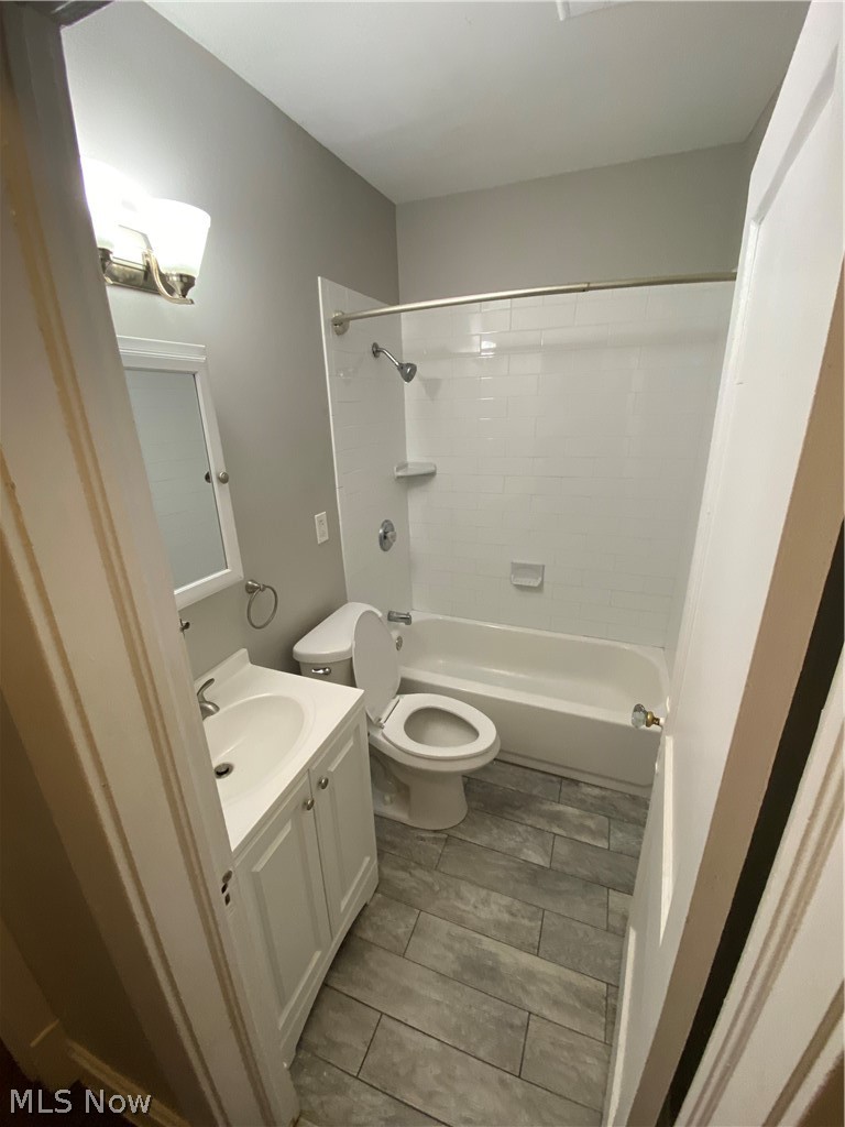3433-3435 W 130th Street Cleveland OH 44111
