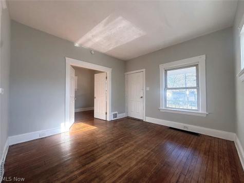 4350 W 28th Street Cleveland OH 44109