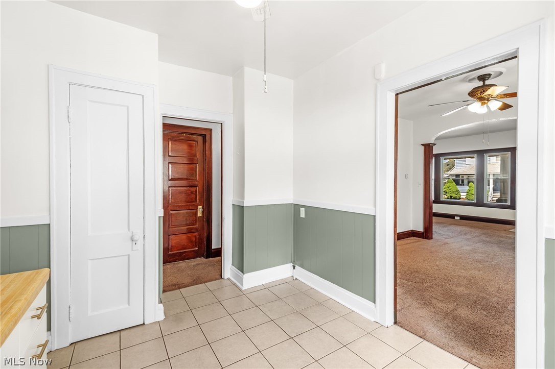 3358 W 97th Cleveland OH 44102