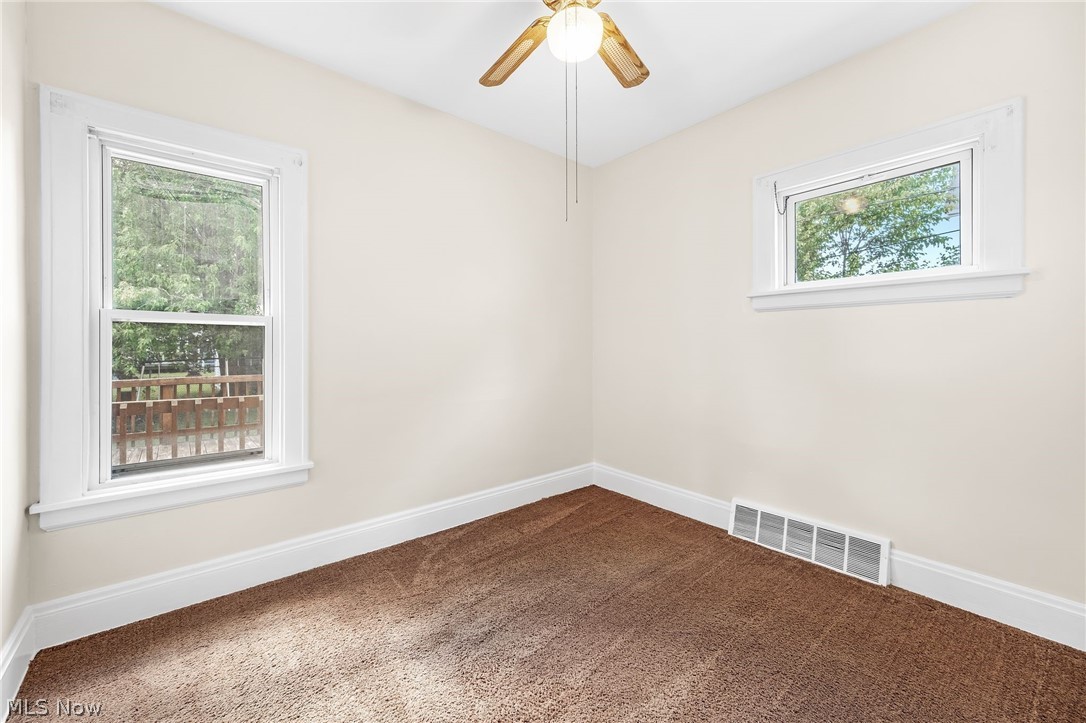 3358 W 97th Cleveland OH 44102