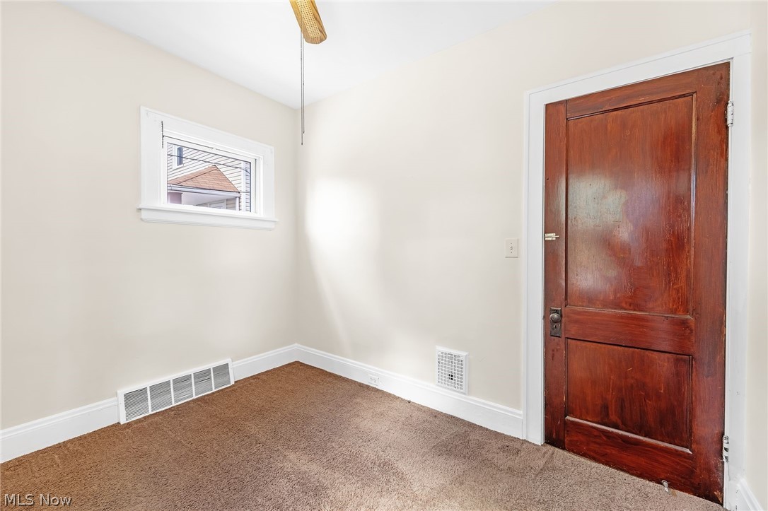3358 W 97th Cleveland OH 44102