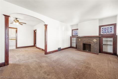 3358 W 97th Cleveland OH 44102