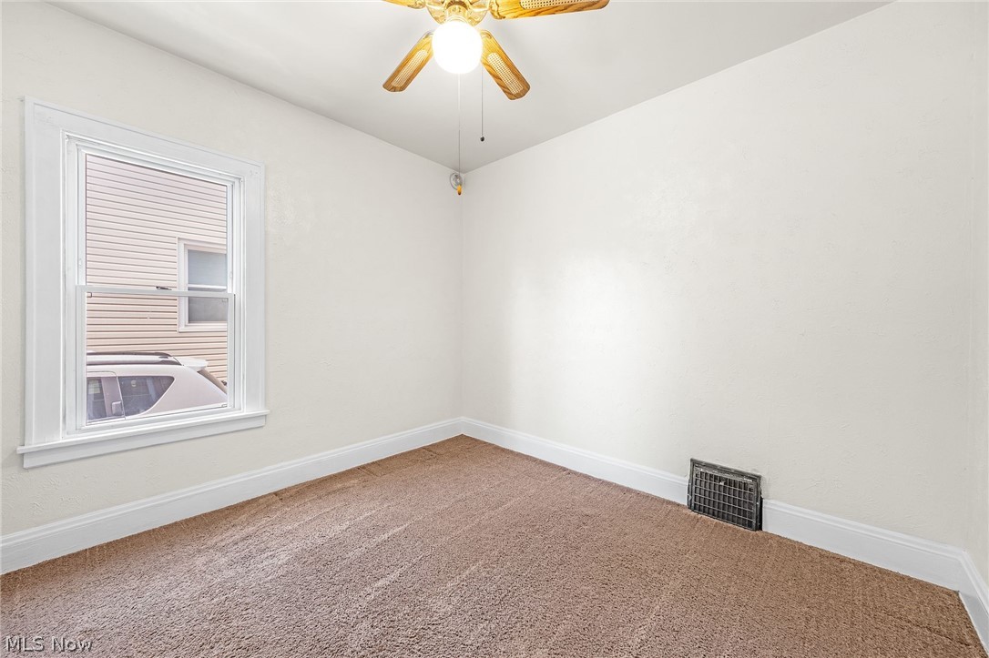 3358 W 97th Cleveland OH 44102