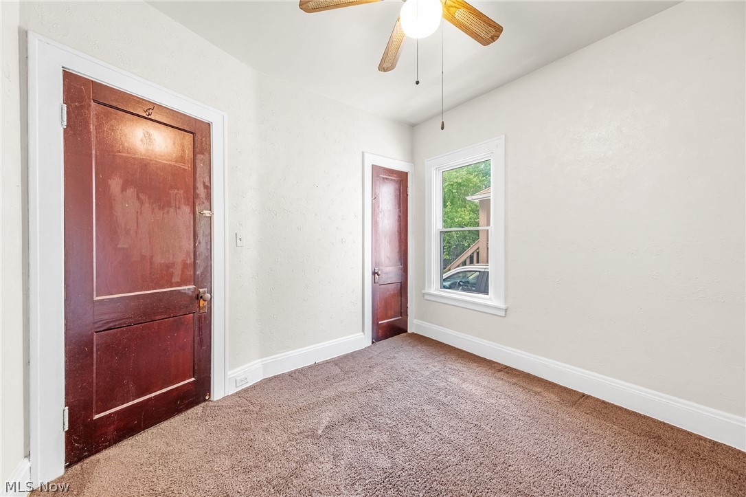 3358 W 97th Cleveland OH 44102
