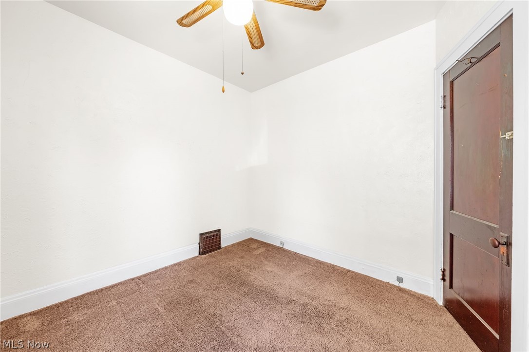 3358 W 97th Cleveland OH 44102