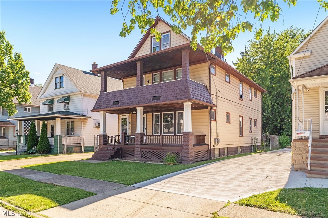 3358 W 97th Cleveland OH 44102