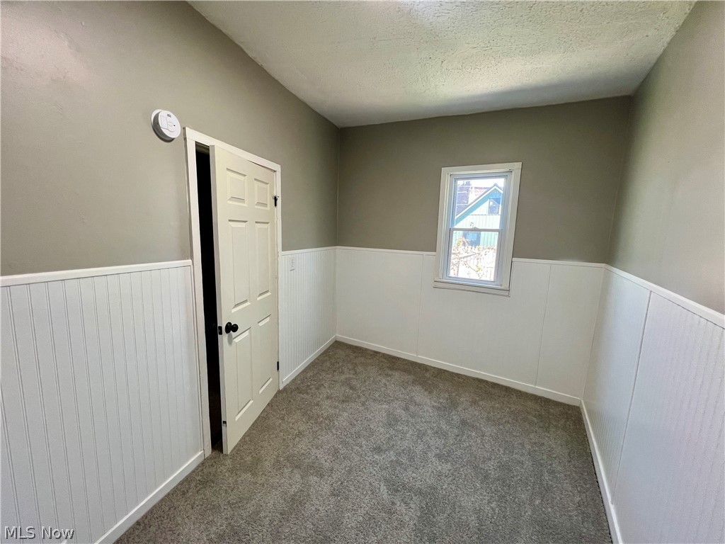4212 Apple Avenue Cleveland OH 44113