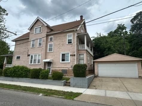 9902 Adams Avenue Cleveland OH 44108