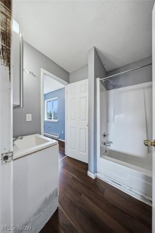508 Wood Street Elyria OH 44035