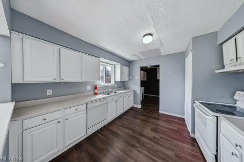 508 Wood Street Elyria OH 44035