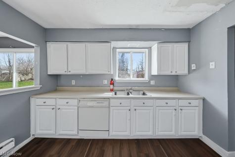 508 Wood Street Elyria OH 44035
