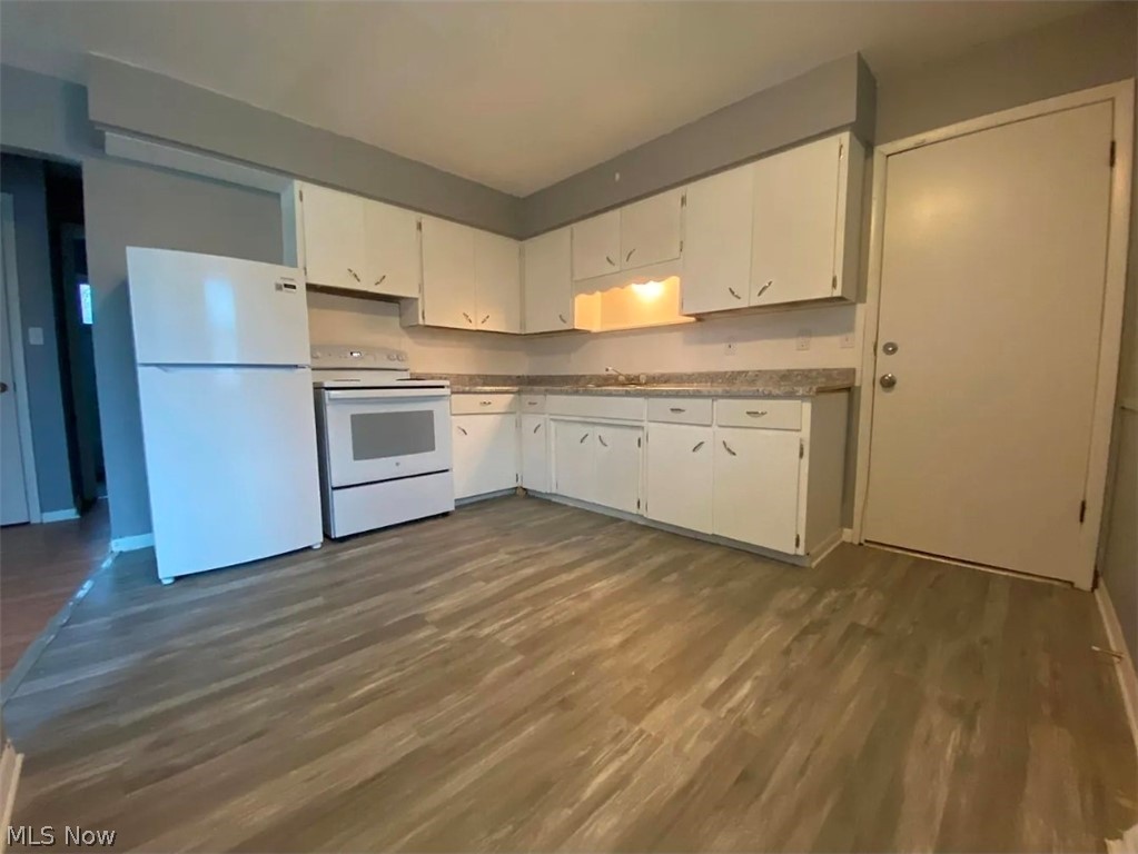 1382 Bellevue Avenue Akron OH 44320