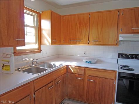 969-971 Wye Drive Akron OH 44303