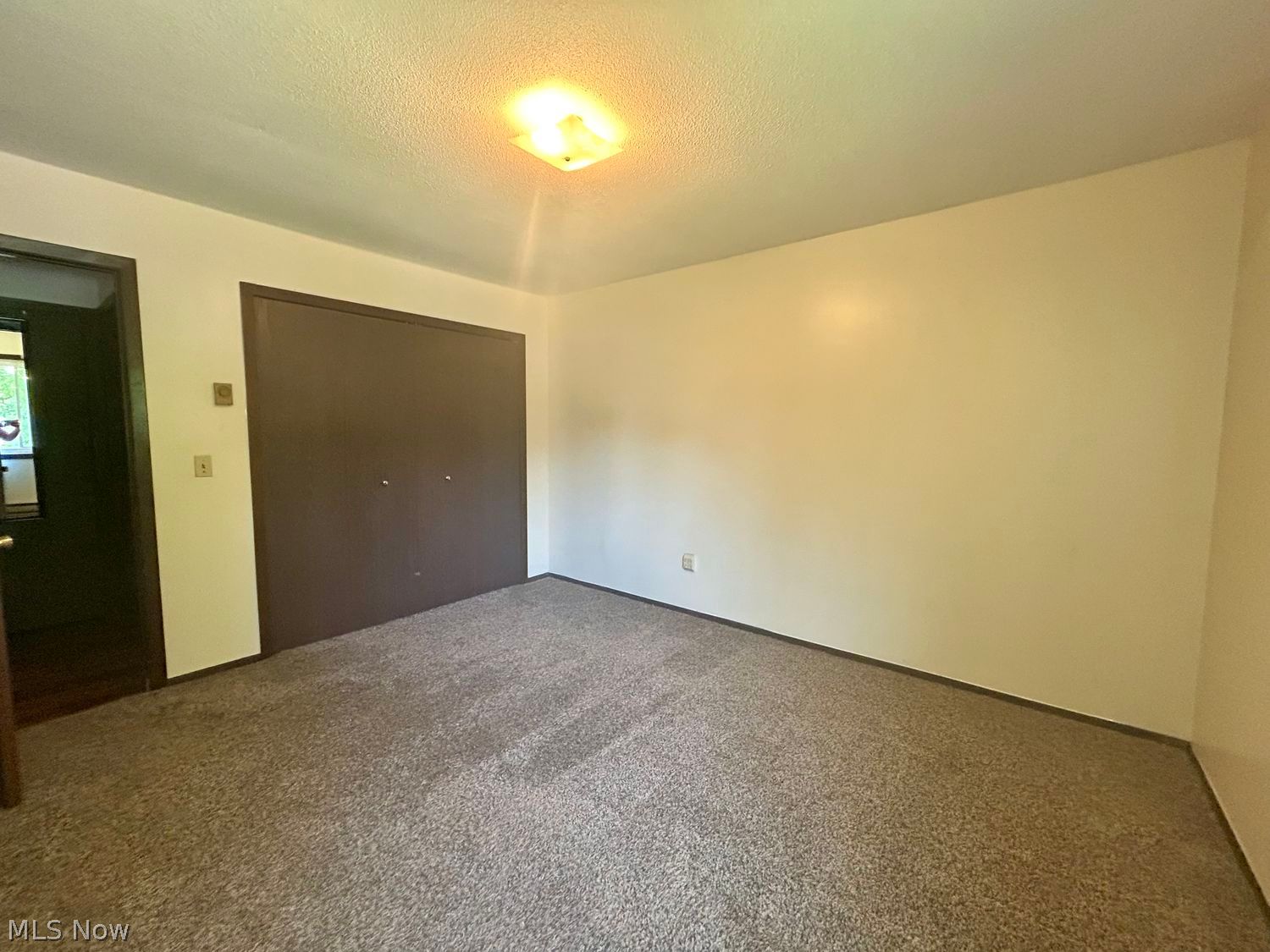 126 Hemlock Drive Elyria OH 44035