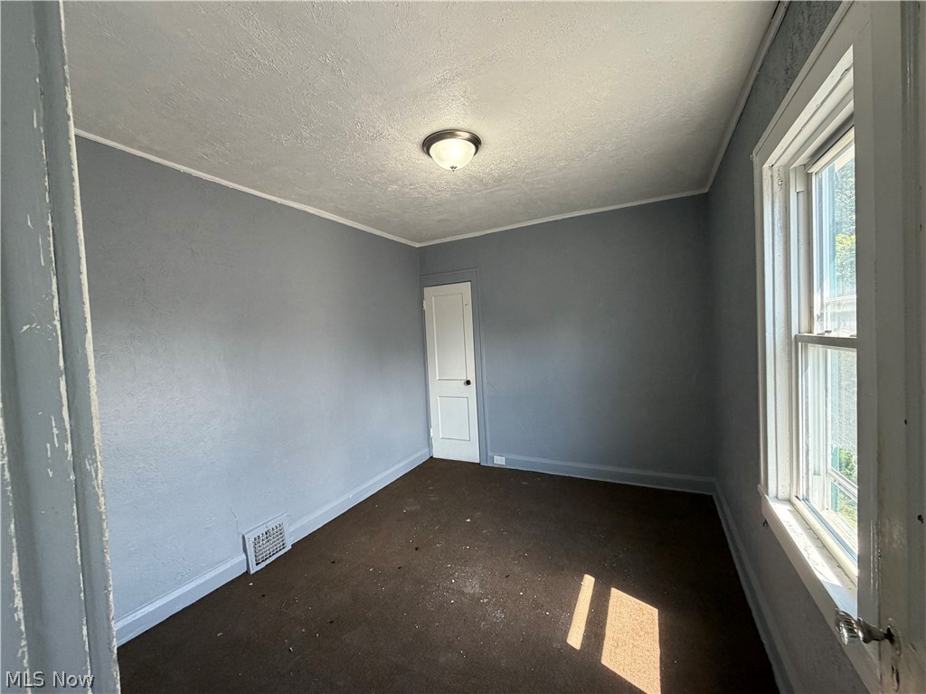 3305 W 33rd Street Cleveland OH 44109