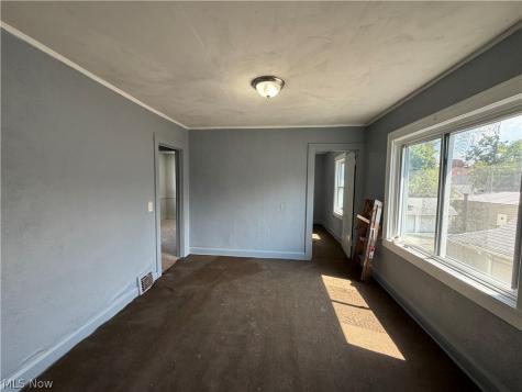 3305 W 33rd Street Cleveland OH 44109